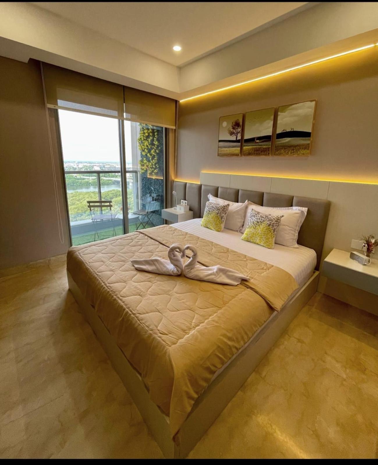 Studio Sea View Apartment At Gold Coast Pik By Mysweethome Jakarta Buitenkant foto